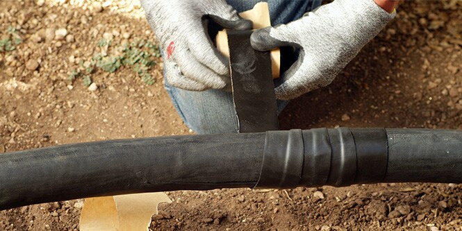 A 3M cable termination is used for electrical construction and maintenance.
