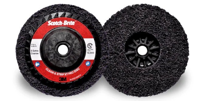 Image of the Scotch-Brite Clean and Strip XT Pro Disc.
