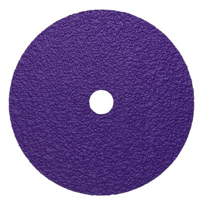 Close up of 3M™ Cubitron™ 3 Fibre Disc 1182C
