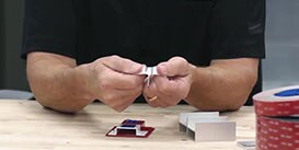Video still of 3M Applications Engineers discussing fatigue resistance and the viscoelasticity of 3M™ VHB™ Tape
